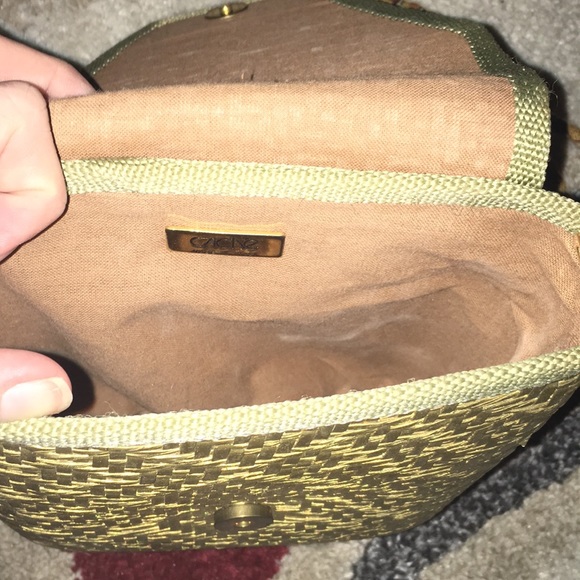 Adorable gold and brown woven crossbody - Picture 3 of 6