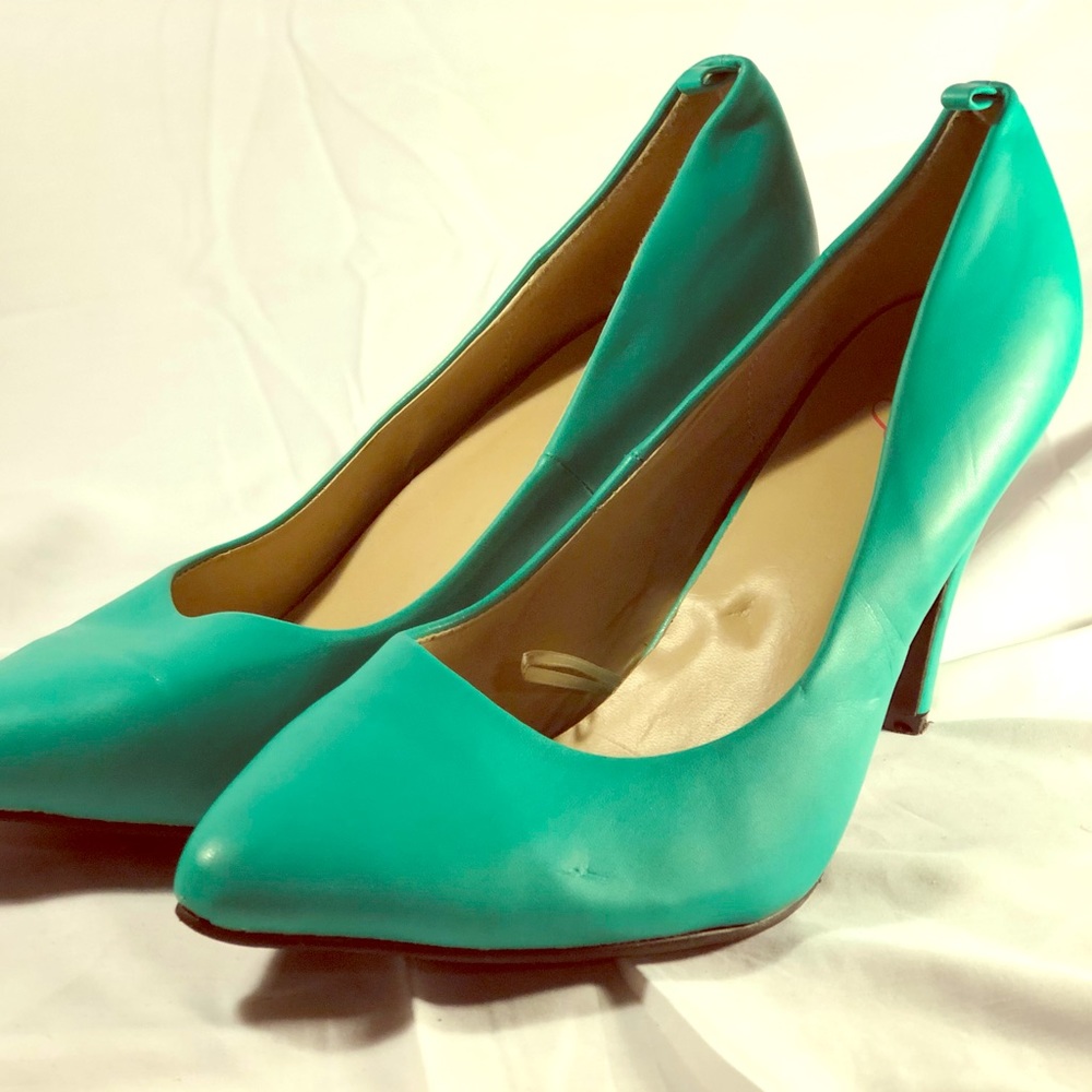 Zoey teal Pumps