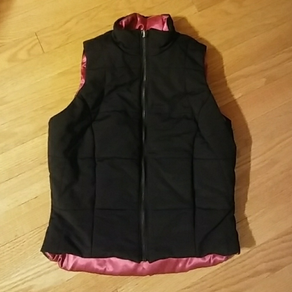 Kenneth Cole. reversible puffy vest
