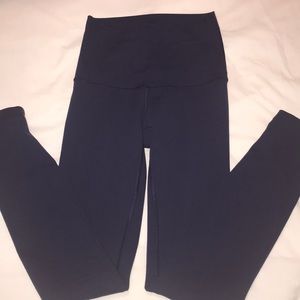 Lululemon Hi Rise Wonder Unders TRADING