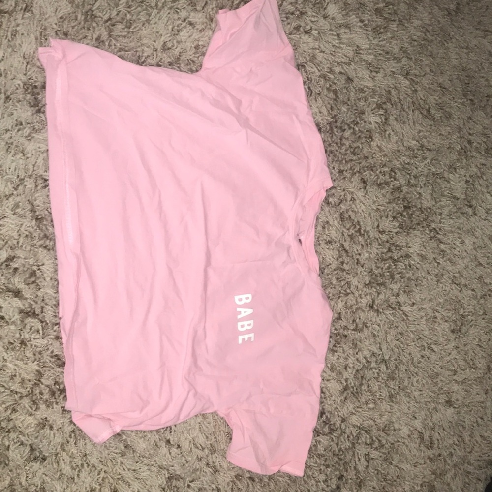 Cropped tee