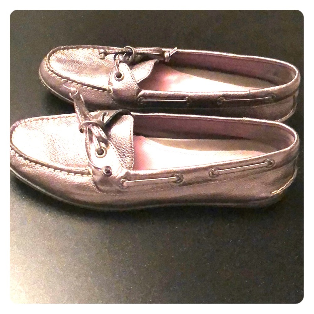 NWOT Pewter Sperry Topsider Women’s 7