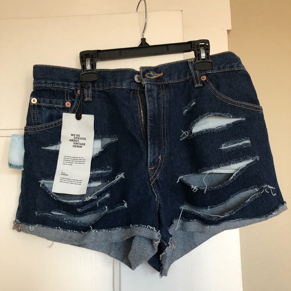 Levi’s ripped jean shorts. NWT.