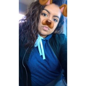 Meet your Posher, Joana