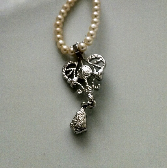 Vintage Pendant Necklace by 1928, 9" - Picture 3 of 6