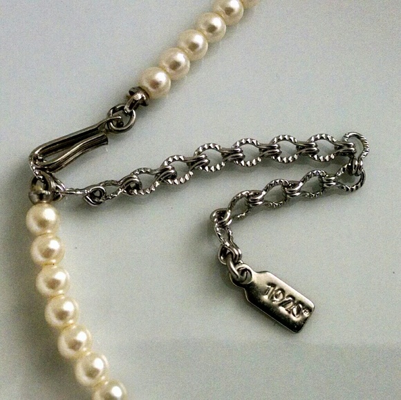 Vintage Pendant Necklace by 1928, 9" - Picture 4 of 6