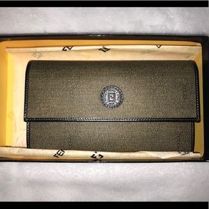 Beautiful medium sized Authentic Fendi Wallet.