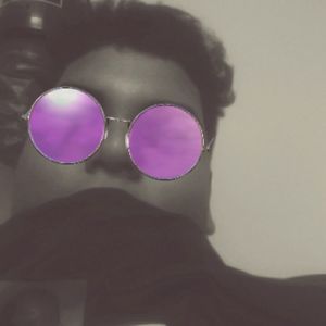 Meet your Posher, Julio