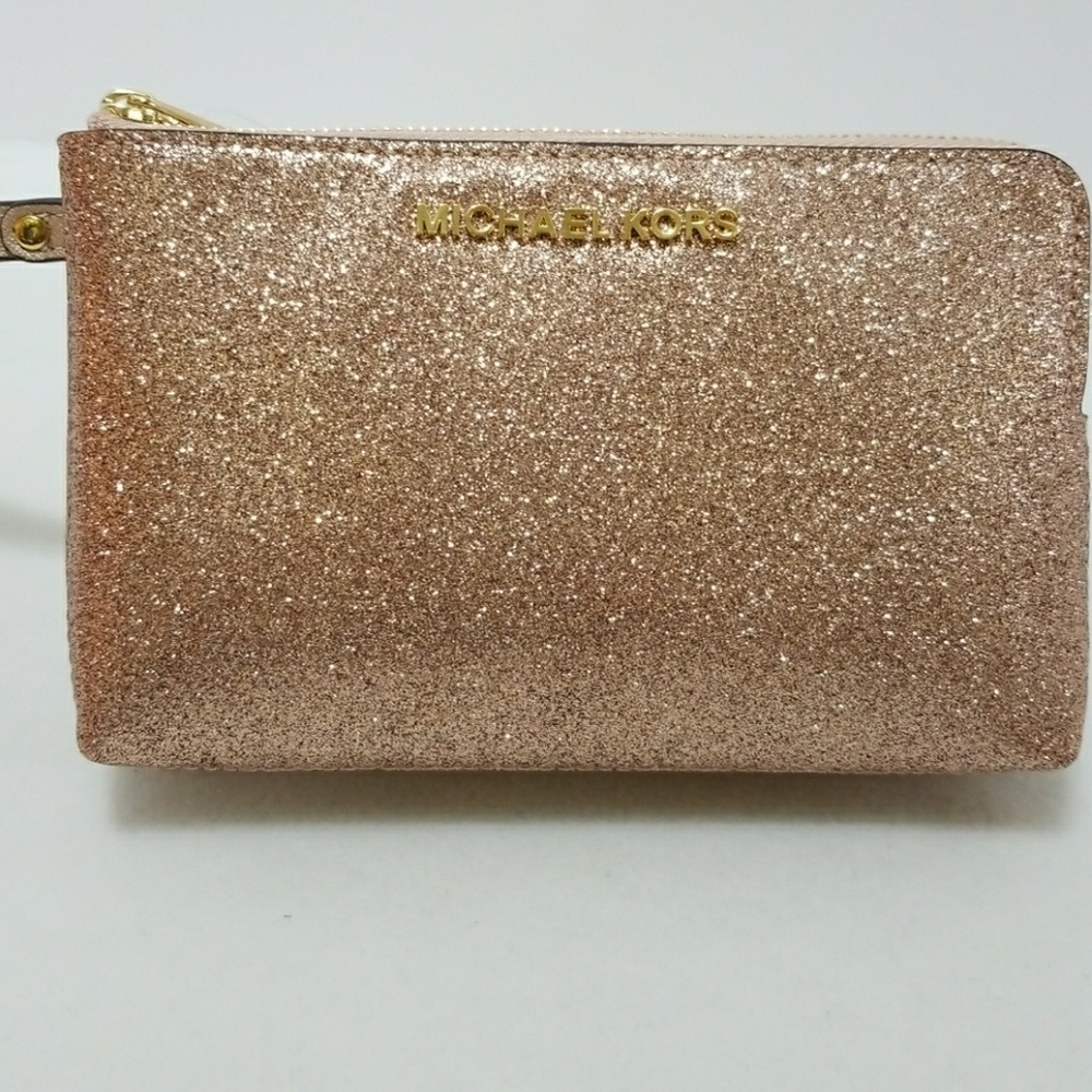 Michael Kors Jet Set Travel Leather Wristlet - Picture 1 of 5