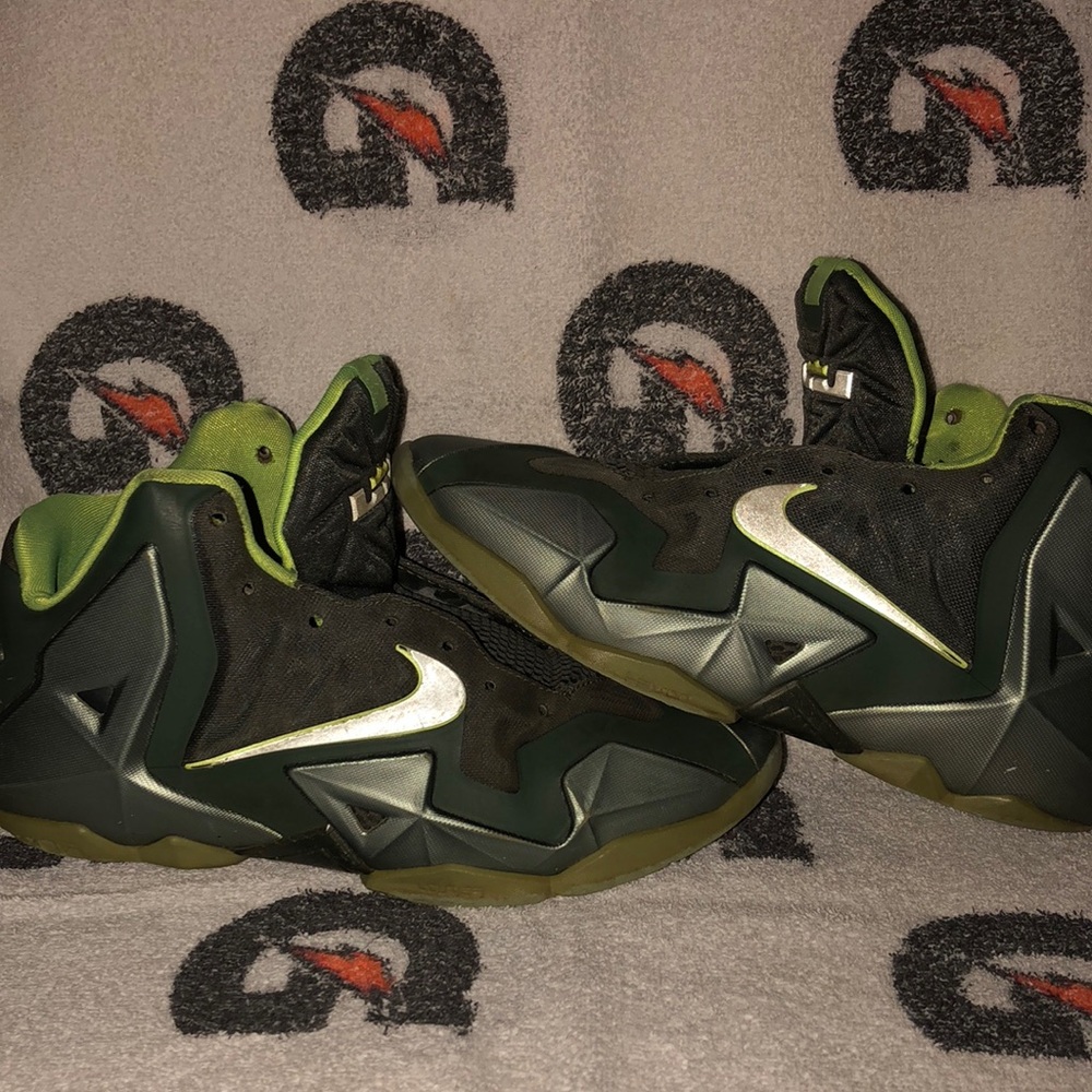 Nike Lebron 11 “King James” Used.