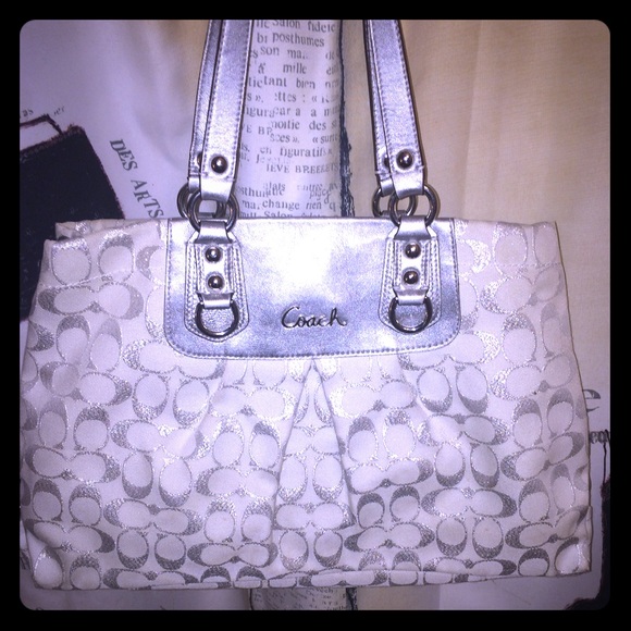 Coach Handbags - Coach Ashley Signature Carryall Tote Purse -15807