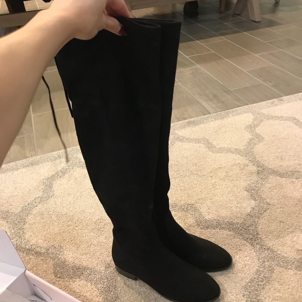NWT black over the knee boots. Size 7.5