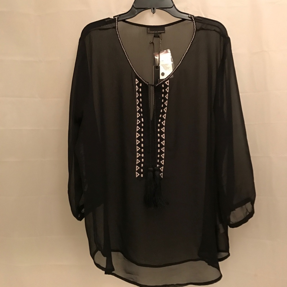 🔺3/$35🔺Buffalo Sheer Black Top