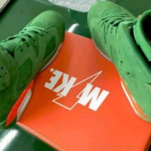 Meet your Posher, Pierre