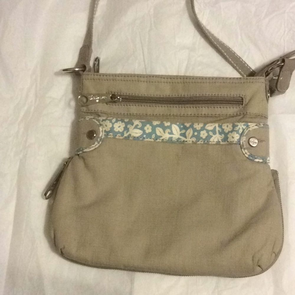 Cross body purse w/mini zipper bag