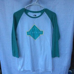 NWOT NorthFace L/S T shirt.