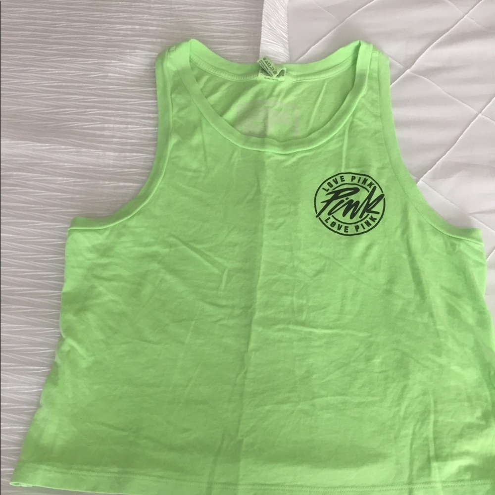 pink tank top