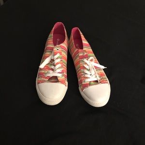 ❤️❤️Airwalk Canvas Shoes