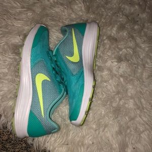 Nike revolution shoes