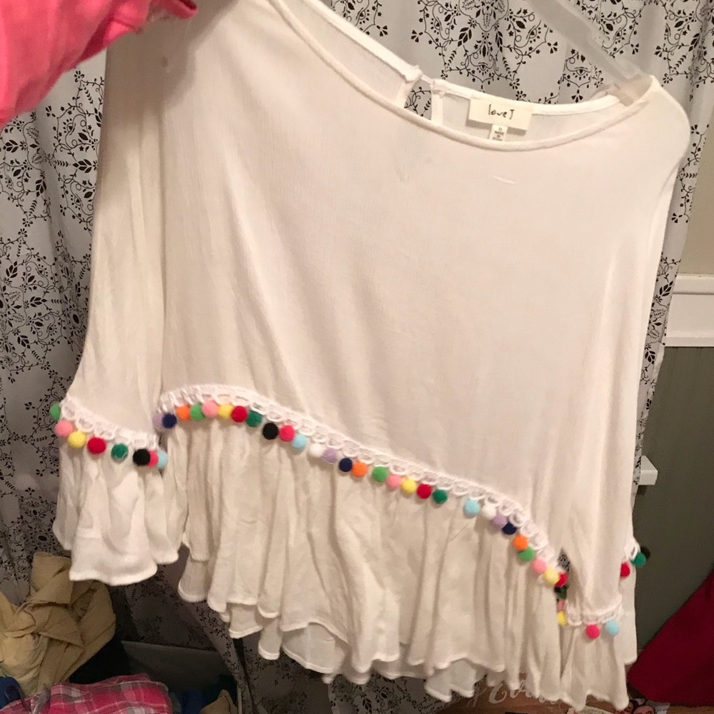 Pompon boutique shirt