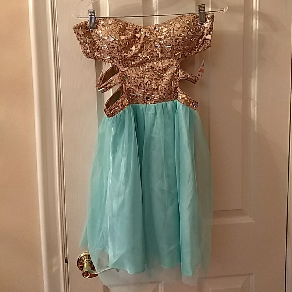 Prom dress