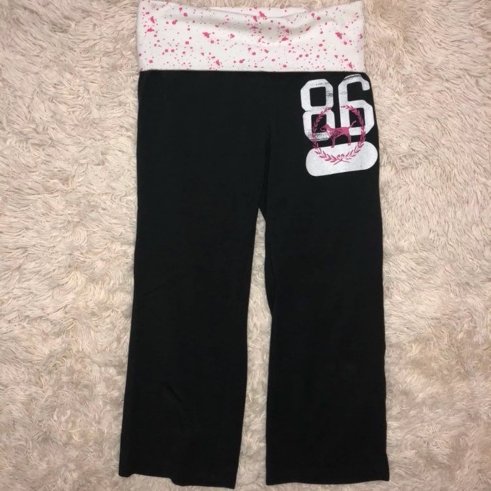 Victoria’s Secret Pink Yoga Capri Pants