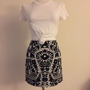 H&M a-line short skirt black & white small medium
