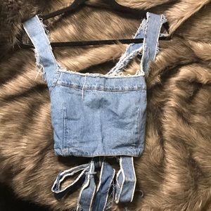 Zara Jean cross back crop top 🦋