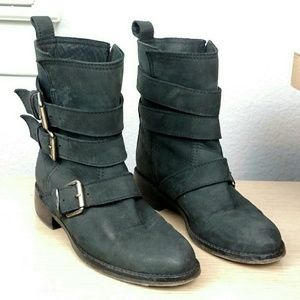 Madewell black leather buckled biker boots