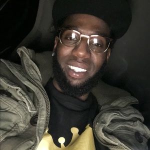 Meet your Posher, Elvin