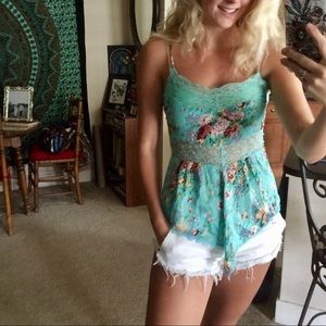 Arnhem English Garden lace tank