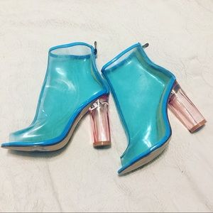 Cape Robbin clear pumps