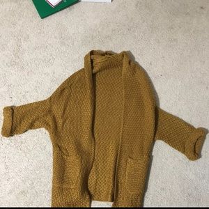 Yellow/gold knit cardigan