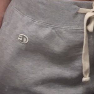 Meet your Posher, Lourdes