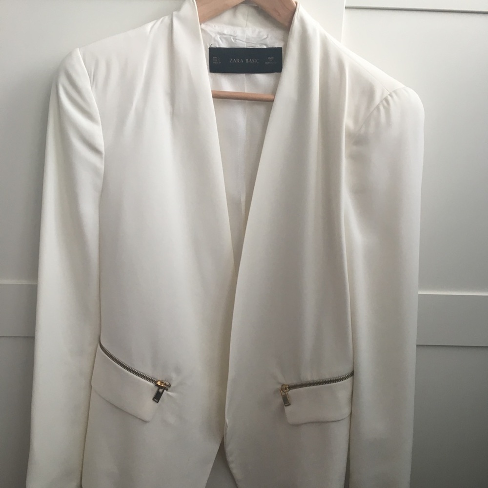 Zara simple cream blazer Large