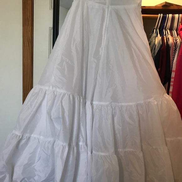 Slip for wedding dress - Picture 2 of 2