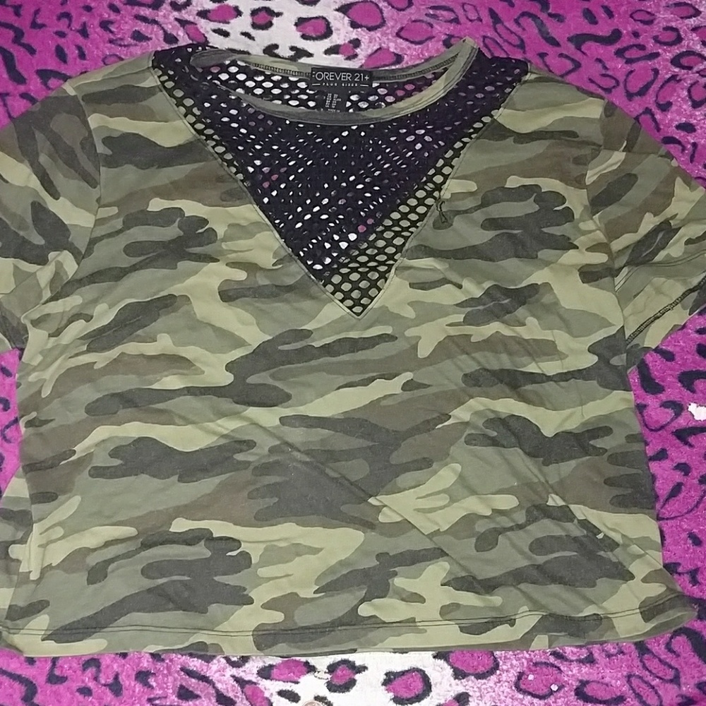 XL Forever 21 army crop top