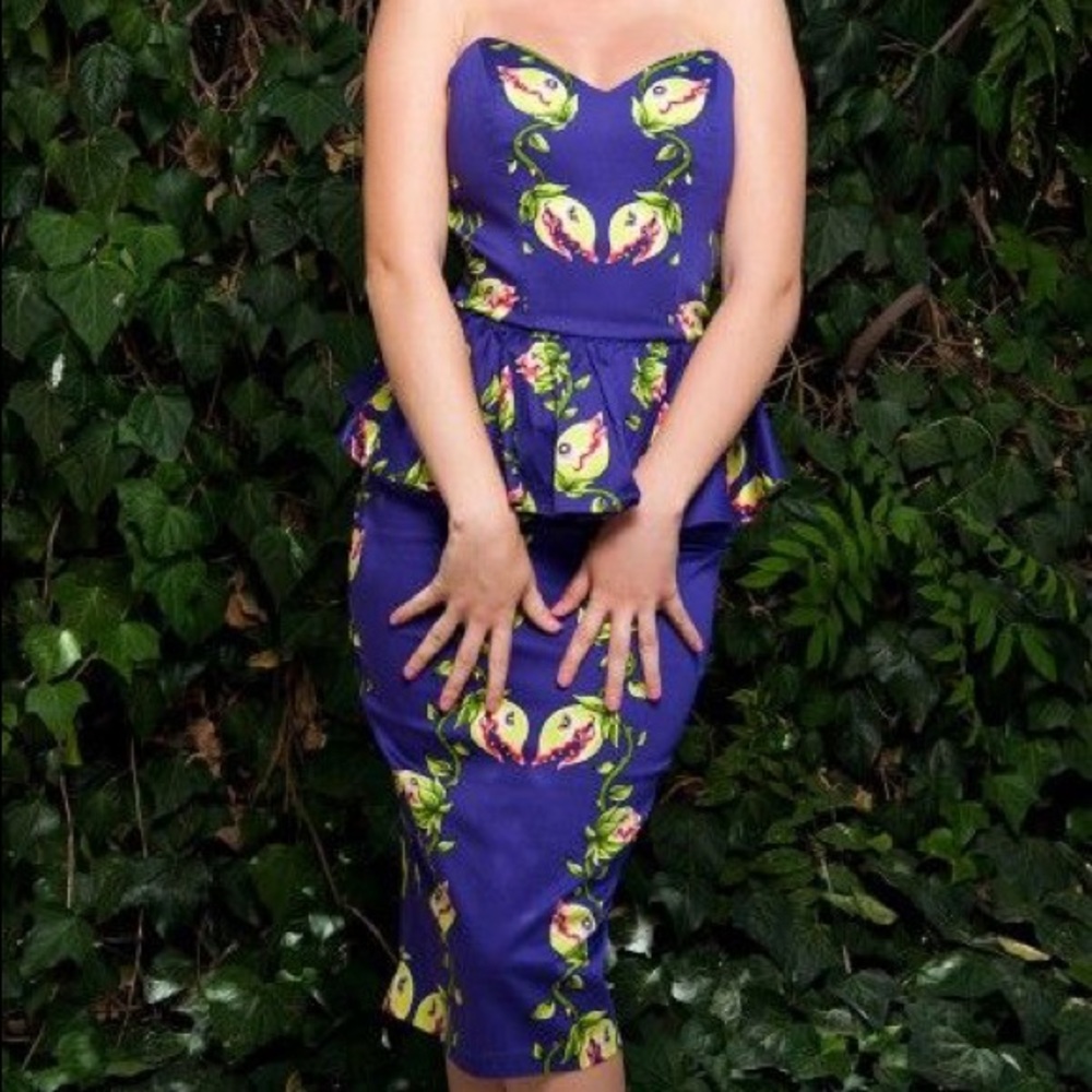 Pinup girl Clothing Venus Fly Trap Dress