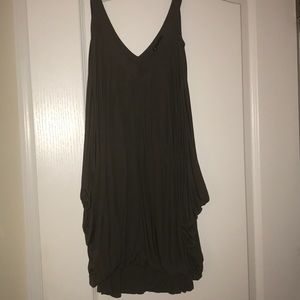 Green Sleeveless Dress