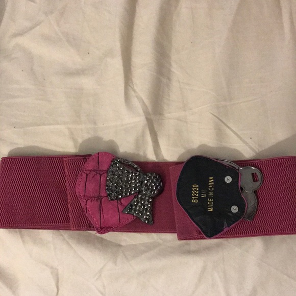 CUTE PINK WAIST BELT - Picture 2 of 2