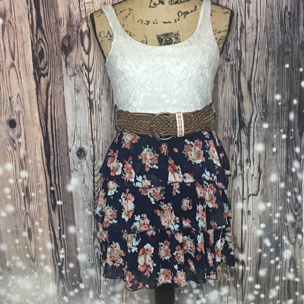 Small White Lace/Blue Floral Dress(Rue 21)