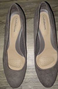 Perfect gray heels Croft and Barrow