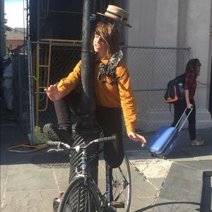 Meet your Posher, Jose