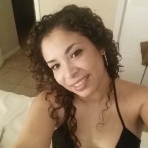 Meet your Posher, Ofelia