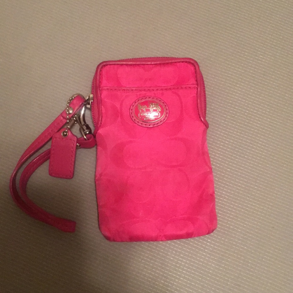 Coach wristlet - Picture 1 of 4