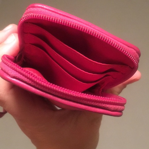 Coach wristlet - Picture 4 of 4