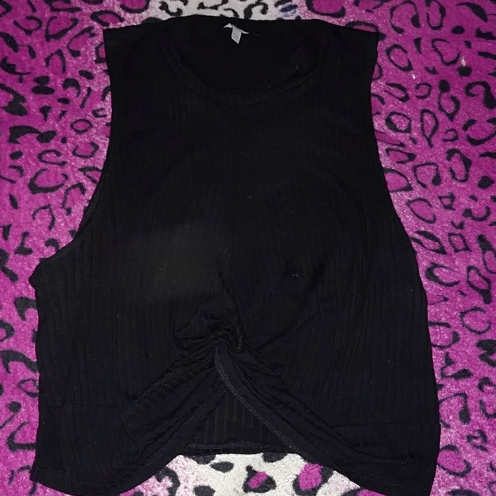 Black knot turtle neck crop top L