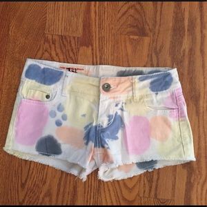 1s Kiss Shorts