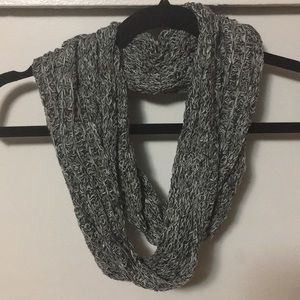 Knitted infinity scarf
