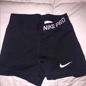 Girl Nike Pros